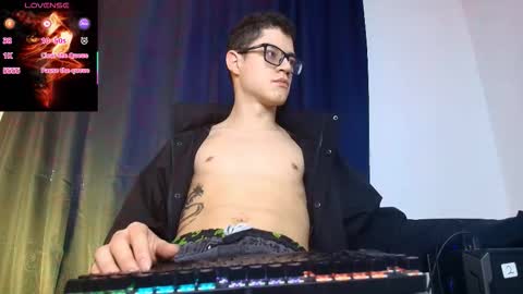  W O L F  online show from February 14, 12:00 pm