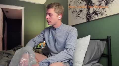 Wolfienov online show from January 4, 11:59 pm