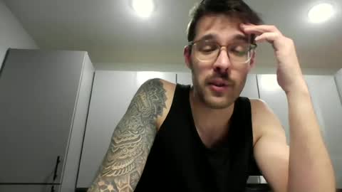 wontsaveyou online show from June 18, 2:57 am