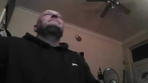 woodburner12 online show from April 5, 1:35 am