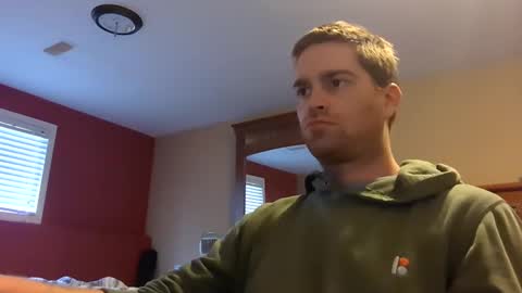 Snapshot of woodeee77 chatting on December 11, 8:49 pm woodeee77 online show from December 11, 8:49 pm