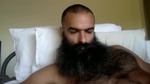 woof_wolf37 online show from February 13, 3:28 pm