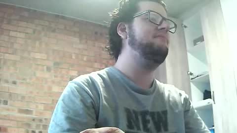 worsie online show from November 12, 4:02 pm