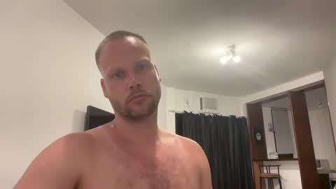 Snapshot of wsvogel chatting on March 6, 10:36 pm joejoe online show from March 6, 10:36 pm