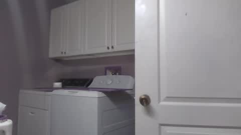 BONER DONOR online show from September 11, 6:18 pm