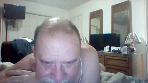 wvmountainlover online show from March 8, 2:10 am