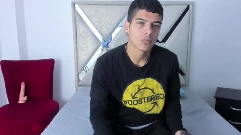 wyatt online show from December 3, 1:17 pm