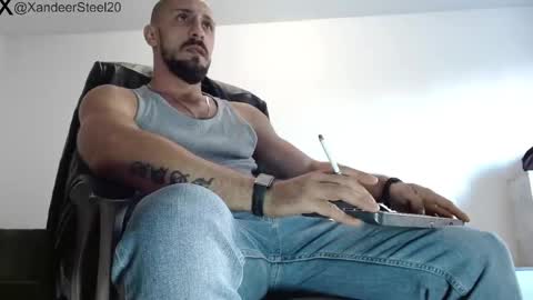 Master Xandeer online show from September 23, 5:51 am