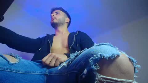 XanderCageX online show from March 5, 8:10 am