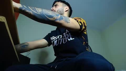 XanderCageX online show from January 4, 10:45 pm