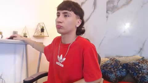 xandergrey8 online show from March 23, 7:20 pm