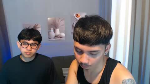 Charlie online show from March 26, 2:37 am