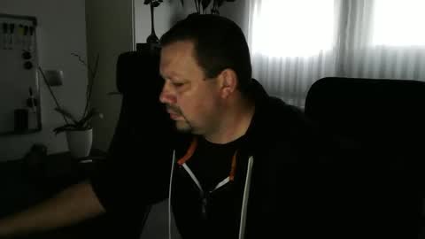 Eddi online show from October 27, 6:27 am