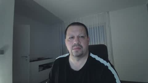 Eddi online show from December 20, 6:50 am