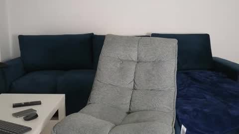 xxx_alejandro online show from March 6, 9:56 pm