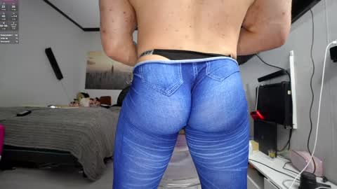     online show from February 22, 1:45 pm