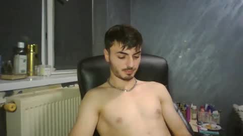 xxxdonpuiuuxxx online show from January 10, 7:21 pm