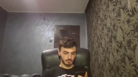 xxxdonpuiuuxxx online show from February 12, 7:44 am