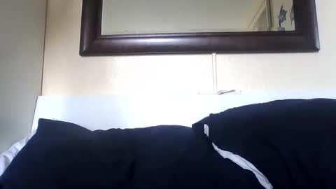 Snapshot of xxxelentdick chatting on March 6, 8:05 pm deeeeznutz online show from March 6, 8:05 pm
