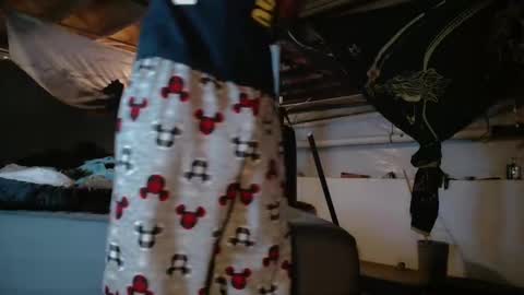 xxxjrstrokesxxx online show from March 15, 7:42 pm