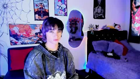 xzerox_ online show from March 17, 9:28 pm