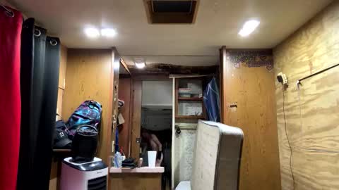 Yaboipdot online show from March 13, 5:04 am