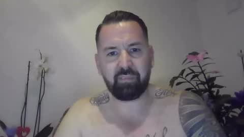 yakijoe online show from April 17, 9:50 pm