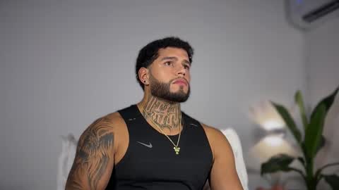 yamp sambrano online show from November 16, 2:03 am