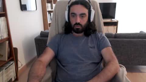 yeeaahoo online show from March 22, 9:36 am