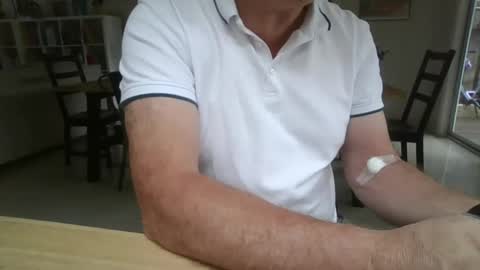 yesplease1969 online show from January 17, 1:36 am