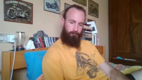 yeti_92 online show from September 15, 4:19 pm