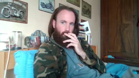 yeti_92 online show from September 30, 12:53 pm