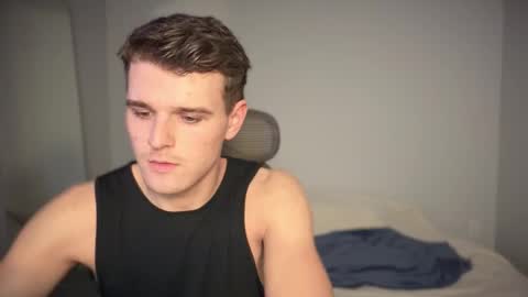 yngdesire1 online show from February 1, 4:22 am