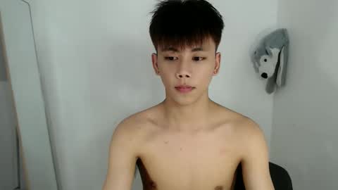 ynotyu online show from March 18, 6:00 pm