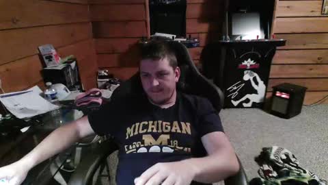 yobenko online show from February 6, 6:21 am