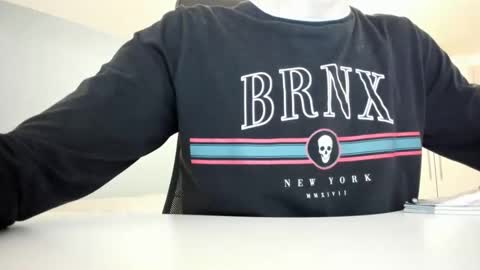 yoda130305 online show from December 7, 3:41 pm