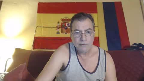 yosep online show from December 25, 1:51 pm