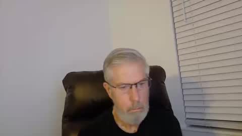 Colorado Guy Straight online show from October 13, 3:34 am