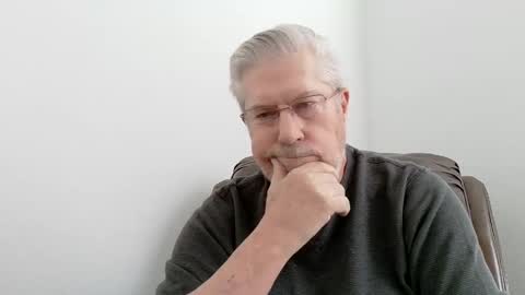 Colorado Guy Straight online show from February 21, 6:37 pm