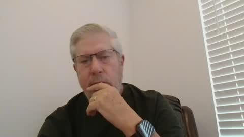 Colorado Guy Straight online show from December 3, 9:56 pm