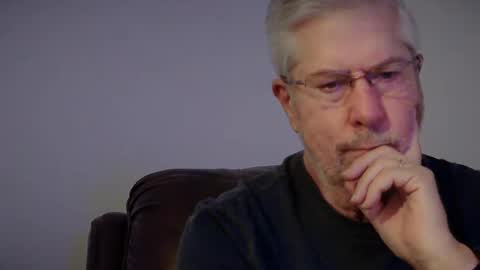 Colorado Guy Straight online show from February 10, 4:41 am