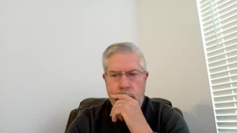 Colorado Guy Straight online show from February 11, 2:57 pm