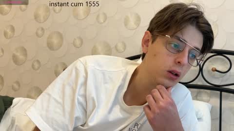 Chris online show from January 5, 6:56 am