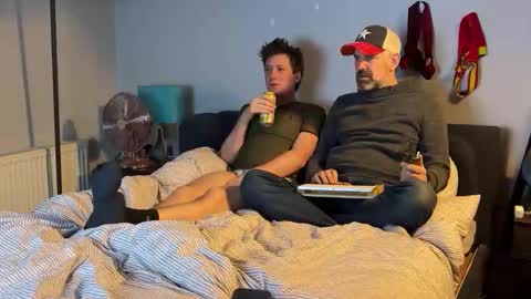 newcastle72 online show from February 9, 11:09 pm