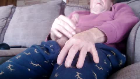 ytsim58 online show from February 17, 4:06 pm