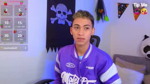 yulian_vasquez online show from October 24, 12:40 pm