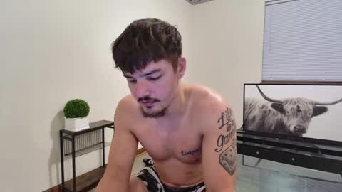 yungbul1 online show from December 21, 4:53 am