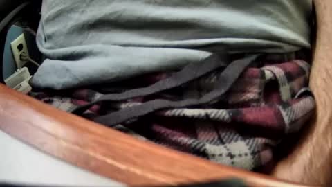 yuppers1234 online show from September 17, 4:19 pm