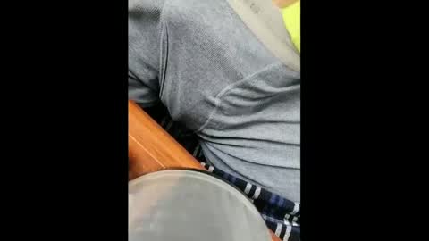 yuppers1234 online show from March 3, 4:30 pm