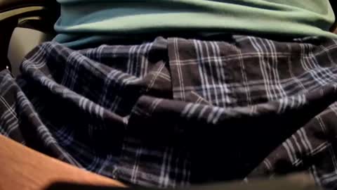 yuppers1234 online show from September 27, 10:29 pm